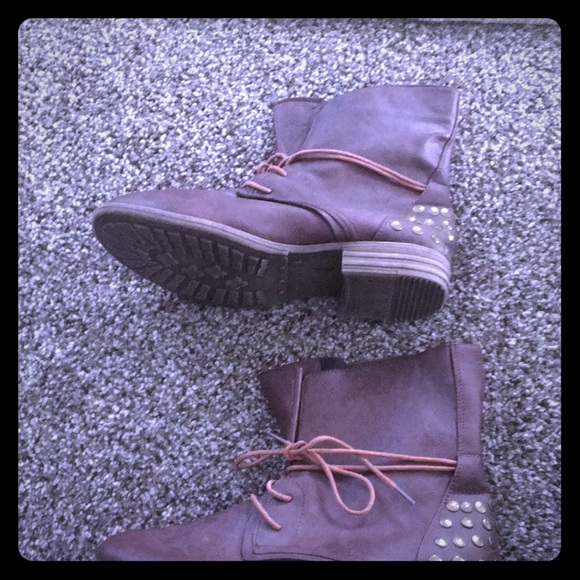 Brinley Co boots - Picture 7 of 7